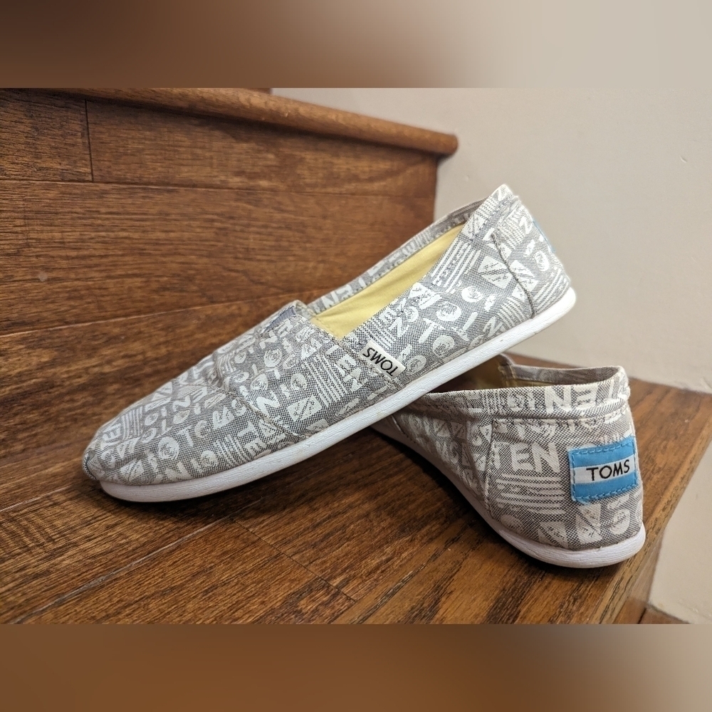 Toms gray and white canvas Classic Heritage Canvas Upper Size 8